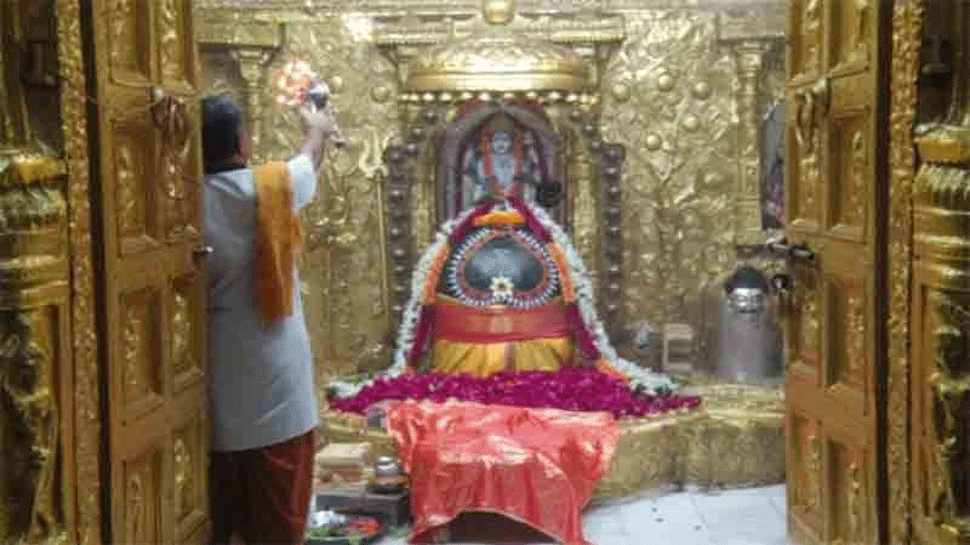 ગુજરાત સહિત સમગ્ર દેશ શિવમય: શિવાલયો પર ભક્તો અને ભક્તિનું ઘોડાપુર ગુજરાત સહિત સમગ્ર દેશ શિવમય: શિવાલયો પર ભક્તો અને ભક્તિનું ઘોડાપુર
