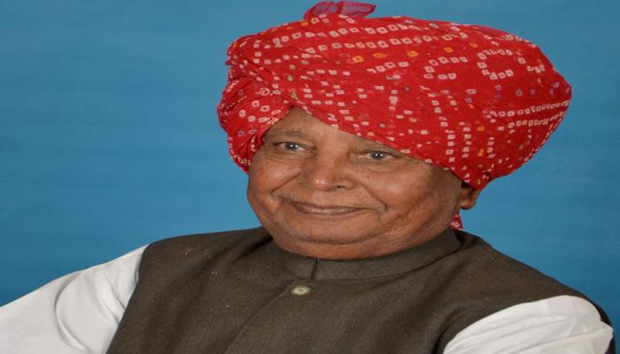 Latest victim of stray cow menace in Gujarat is Lok Sabha MP Liladhar Vaghela