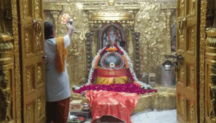 ગુજરાત સહિત સમગ્ર દેશ શિવમય: શિવાલયો પર ભક્તો અને ભક્તિનું ઘોડાપુર ગુજરાત સહિત સમગ્ર દેશ શિવમય: શિવાલયો પર ભક્તો અને ભક્તિનું ઘોડાપુર