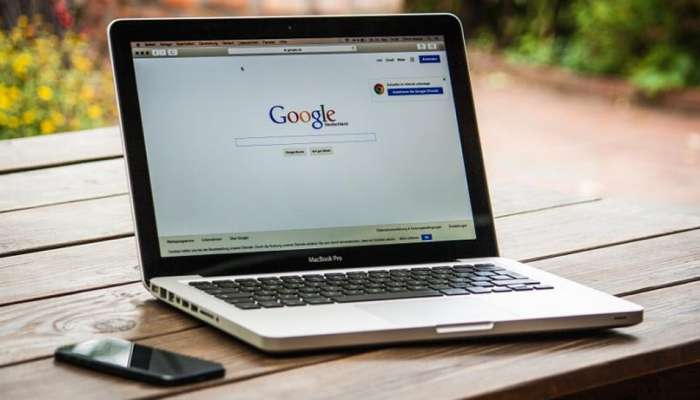 Google પર આ 5 વસ્તુઓ સર્ચ કરવાનું પડી શકે છે ભારે, કારણ જાણી ચોંકી ઉઠશો Google પર આ 5 વસ્તુઓ સર્ચ કરવાનું પડી શકે છે ભારે, કારણ જાણી ચોંકી ઉઠશો