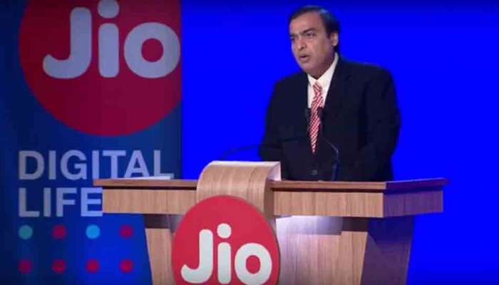 JIO Diwali Offer : યુઝર્સને આખુ વર્ષ મફતમાં મળશે આખુ વર્ષ ડેટા, જાણો કઇ રીતે ! JIO Diwali Offer : યુઝર્સને આખુ વર્ષ મફતમાં મળશે આખુ વર્ષ ડેટા, જાણો કઇ રીતે !