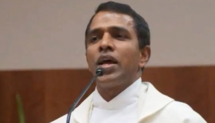 மெல்போர்னில் இந்திய பாதிரியாருக்கு கழுத்தில் கத்திக்குத்து மெல்போர்னில் இந்திய பாதிரியாருக்கு கழுத்தில் கத்திக்குத்து