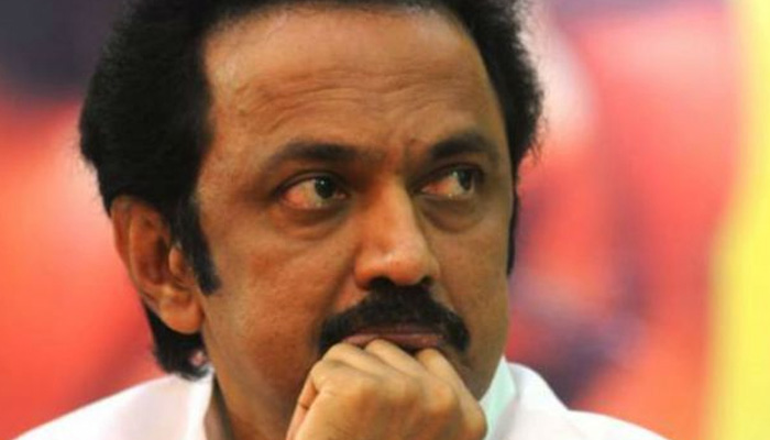 தமிழகத்தில் அனைத்து பள்ளிகளிலும் தமிழ் மொழியை கட்டாயமாக்குக - ஸ்டாலின் தமிழகத்தில் அனைத்து பள்ளிகளிலும் தமிழ் மொழியை கட்டாயமாக்குக - ஸ்டாலின்