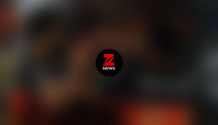 காபூல் மசூதியில் ஐஎஸ் தீவிரவாதிகள் தற்கொலை தாக்குதல்: 4 பேர் பலி, 10 காயம் காபூல் மசூதியில் ஐஎஸ் தீவிரவாதிகள் தற்கொலை தாக்குதல்: 4 பேர் பலி, 10 காயம்