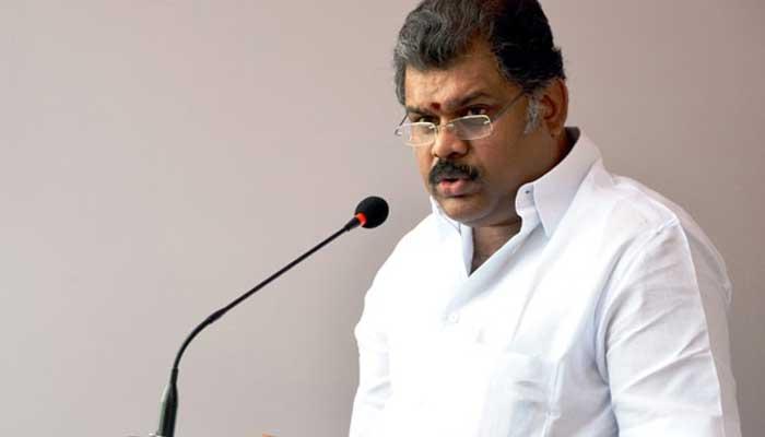 எண்ணூர் துறைமுகத்தை தனியார்மயமாக்க முயற்சி ஜி.கே.வாசன் கண்டனம் எண்ணூர் துறைமுகத்தை தனியார்மயமாக்க முயற்சி ஜி.கே.வாசன் கண்டனம்