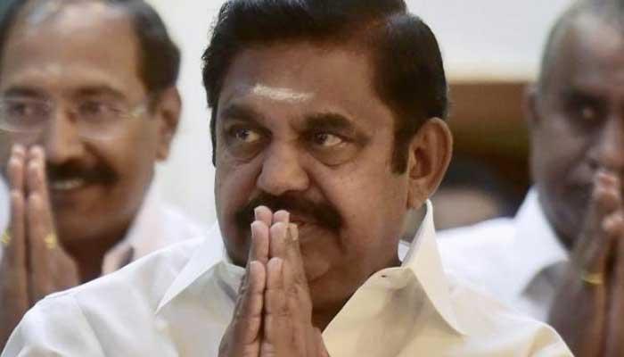 கதர் ஆடைகளை அணிந்திட வேண்டும்: தமிழக முதல்வர் கதர் ஆடைகளை அணிந்திட வேண்டும்: தமிழக முதல்வர்