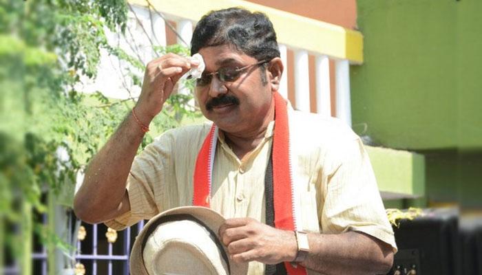 தினகரன் தொப்பி சின்னம் மனு தள்ளுபடி: டெல்லி ஐகோர்ட்! தினகரன் தொப்பி சின்னம் மனு தள்ளுபடி: டெல்லி ஐகோர்ட்!