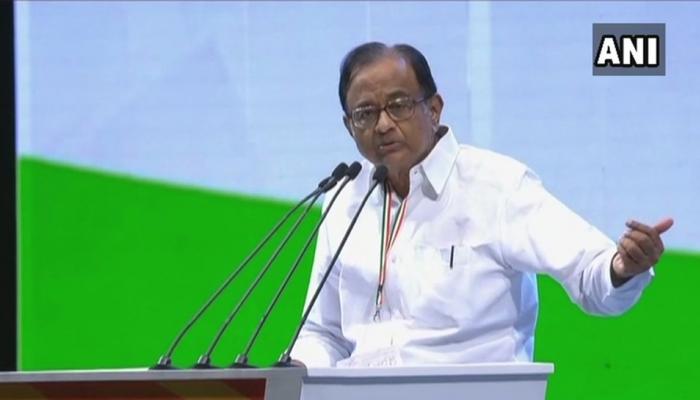 14 கோடி மக்களை வறுமையில் இருந்து மீட்டவர் மன்மோகன் சிங்! 14 கோடி மக்களை வறுமையில் இருந்து மீட்டவர் மன்மோகன் சிங்!