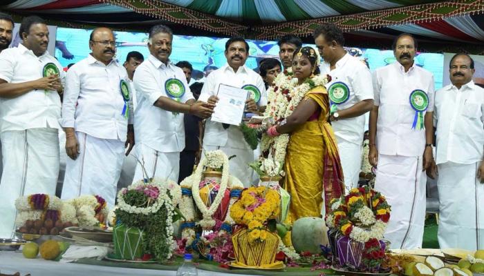ஜெ., பிறந்தநாளை முன்னிட்டு 86 ஜோடிகளுக்கு திருமணம்! ஜெ., பிறந்தநாளை முன்னிட்டு 86 ஜோடிகளுக்கு திருமணம்!