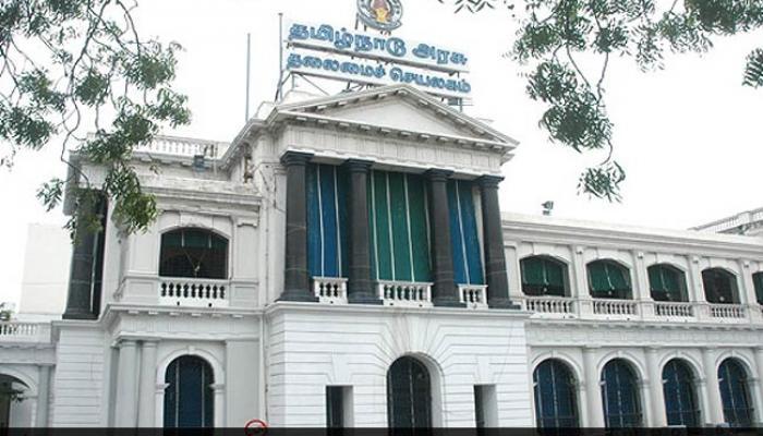 #CauveryIssue: தலைமைச் செயலகத்தில் கருப்புப் பட்டையுடன் உளாவிய ஊழியர்கள்!! #CauveryIssue: தலைமைச் செயலகத்தில் கருப்புப் பட்டையுடன் உளாவிய ஊழியர்கள்!!
