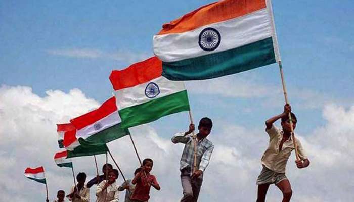 சுதந்திர தினம் 2018: தமிழ் திரைப்பட தேசபக்தி பாடல்கள் ஒரு பார்வை!! சுதந்திர தினம் 2018: தமிழ் திரைப்பட தேசபக்தி பாடல்கள் ஒரு பார்வை!!