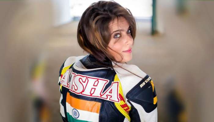 நடிகர் அஜித் போல் Bike Racing-ல் கலக்கும் இளம் நடிகை! நடிகர் அஜித் போல் Bike Racing-ல் கலக்கும் இளம் நடிகை!