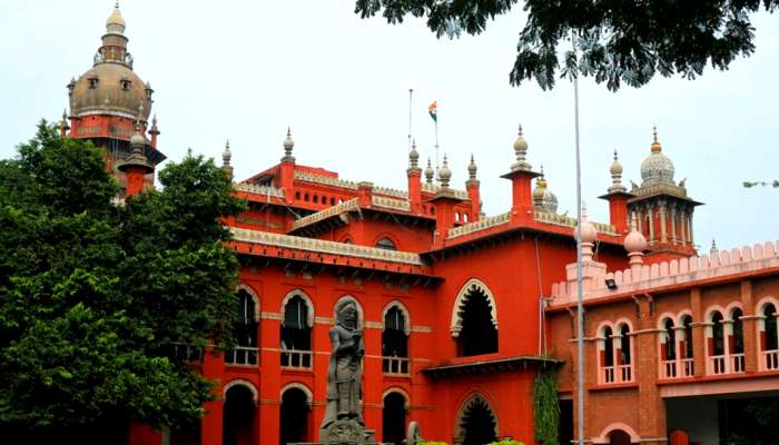 உரிமை பெற்ற நிறுவனம் மட்டுமே Online-ல் மருந்து விற்பனை செய்யலாம்! உரிமை பெற்ற நிறுவனம் மட்டுமே Online-ல் மருந்து விற்பனை செய்யலாம்!