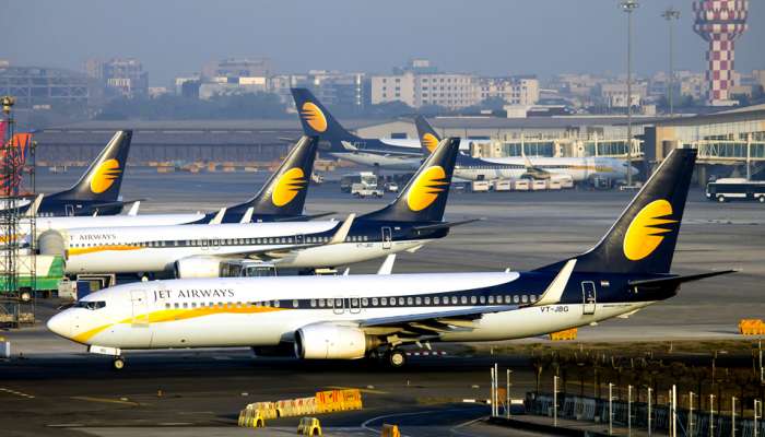 Jet Airways-யை விலைக்கு வாங்க TATA சன்ஸ் நிறுவனம் பேச்சுவார்த்தை... Jet Airways-யை விலைக்கு வாங்க TATA சன்ஸ் நிறுவனம் பேச்சுவார்த்தை...