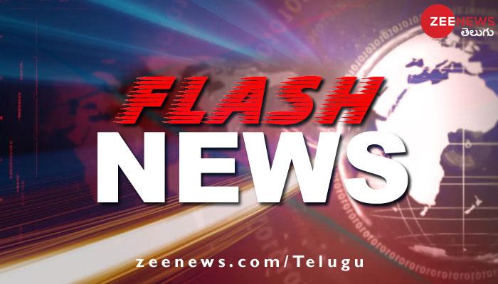 బస్సు బోల్తా, ప్రయాణికులకు తీవ్ర గాయాలు బస్సు బోల్తా, ప్రయాణికులకు తీవ్ర గాయాలు