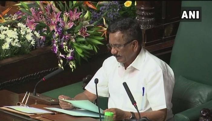 కర్ణాటక వార్: ప్రొటెం స్పీకరులో మార్పు లేదు.. బలపరీక్ష లైవ్ టెలికాస్ట్ కర్ణాటక వార్: ప్రొటెం స్పీకరులో మార్పు లేదు.. బలపరీక్ష లైవ్ టెలికాస్ట్